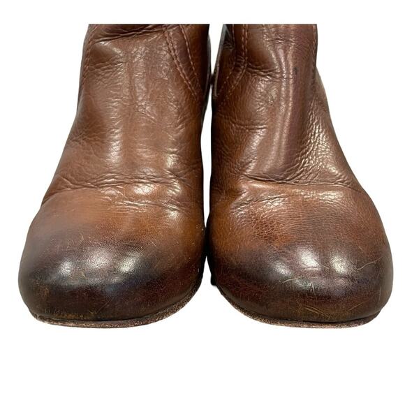Frye Carson Leather Hidden Wedge Cognac Ankle Booties Size 7 - Picture 7 of 13